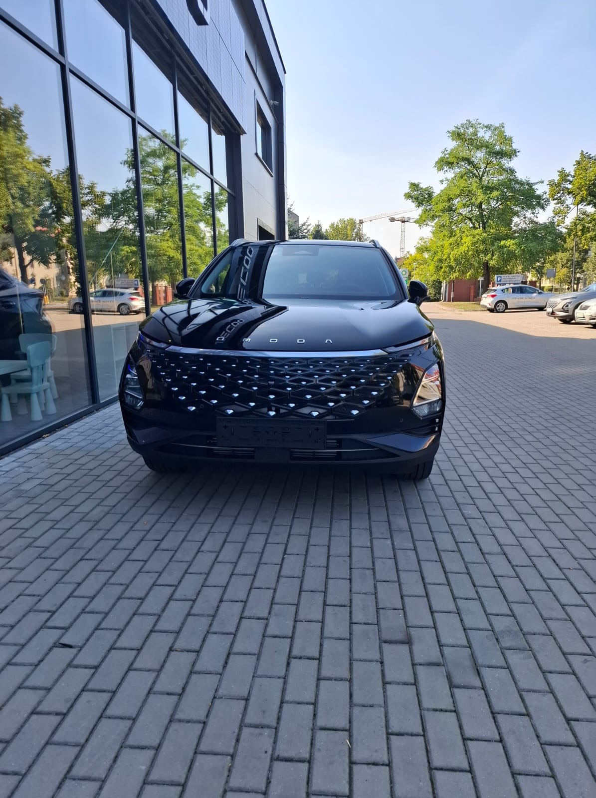 samochód przygotowany do wydania. Pozostało tylko założyć tablice rejestracyjne i w drogę.