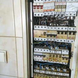 Modernizacja rozdzielnicy w budynku gastronomicznym cz. 1