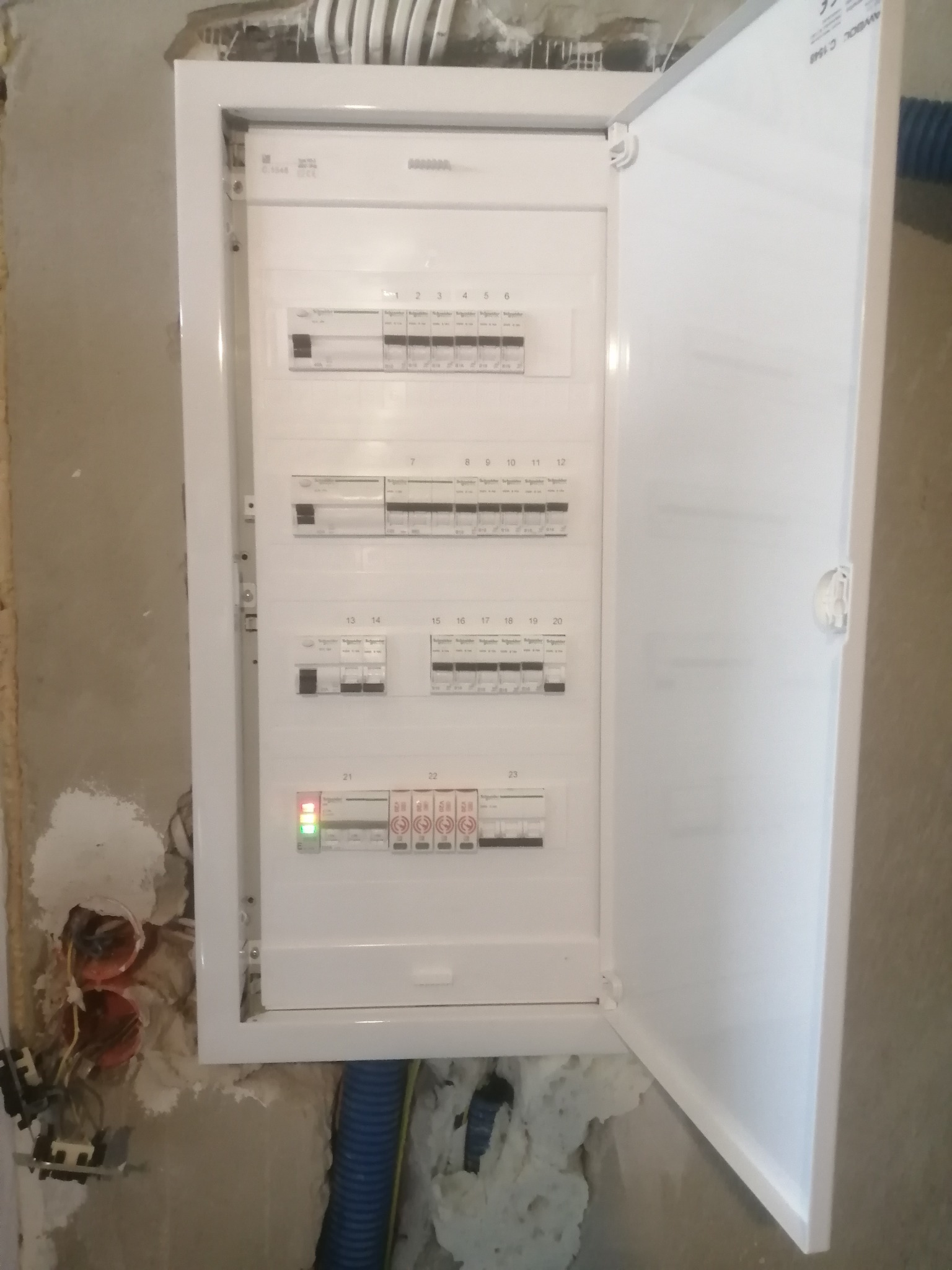 Modernizacja rozdzielnicy bezpiecznikowej cz. 3