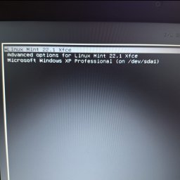 Opja wyboru systemu 
Linux 
Windows XP 