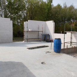 Domy murowane Przyjaźń 3