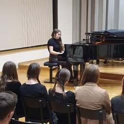 Karolina Sąsiadek - Szkoła Muzyczna Dla Dorosłych Rzeszów