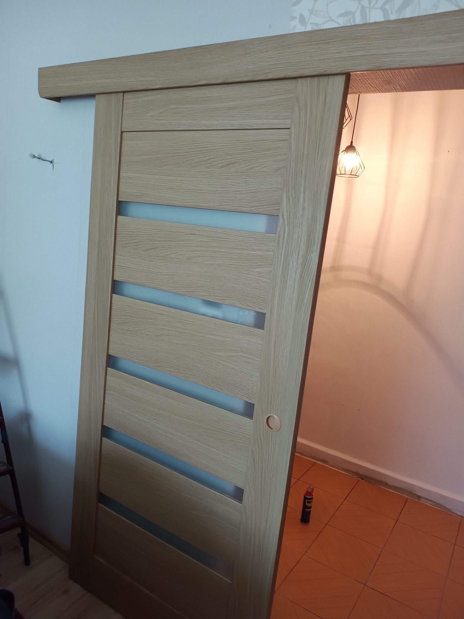 Montaż drzwi przesuwnych