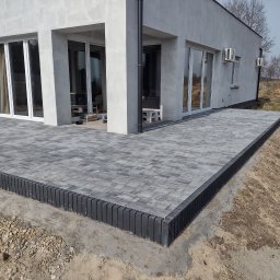 Układanie kostki brukowej Woźniki 4