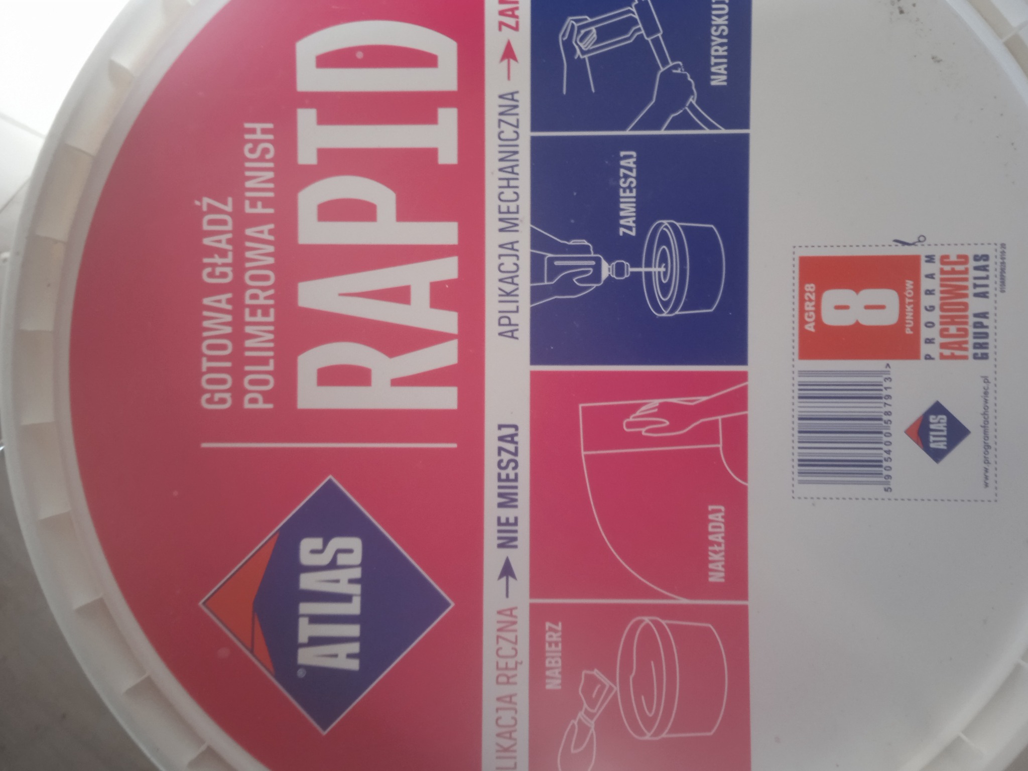 Wiadro z gotową gładzią polimerową Atlas Rapid, z instrukcjami aplikacji ręcznej i mechanicznej, prezentujące logo Atlas i program Fachowiec.