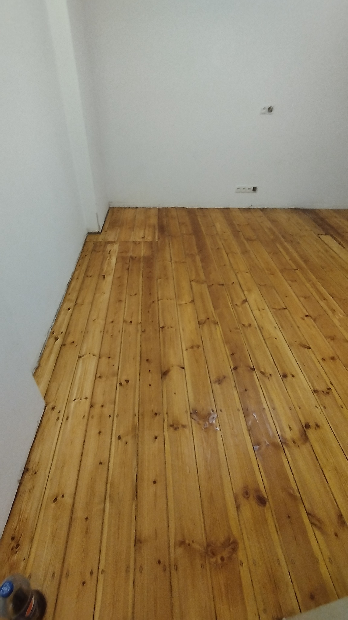 Uzupełnienie ubytków, cyklinowanie,olej