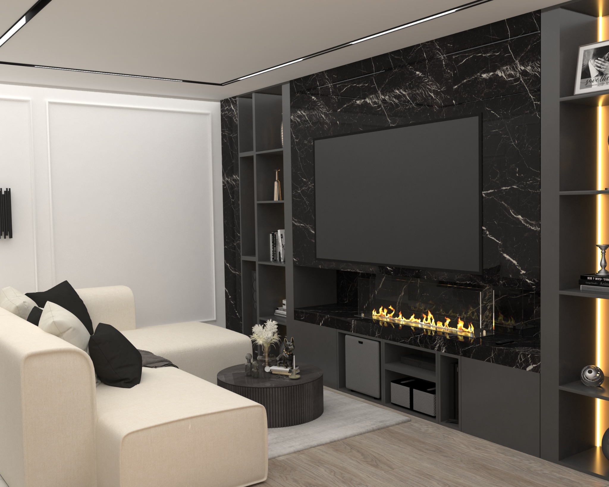 Nowoczesny salon z marmurową ścianą, wbudowanym kominkiem elektrycznym i jasną sofą modułową z czarnymi poduszkami, oświetlony lampami LED.