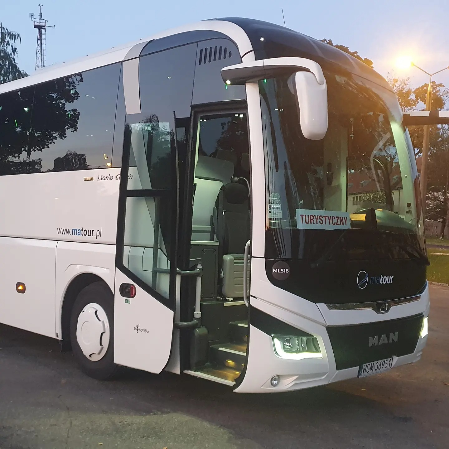 Wynajem autokarów turystycznych