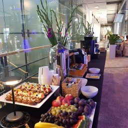 CZERSKA 8/10 SPÓŁKA Z OGRANICZONĄ ODPOWIEDZIALNOŚCIĄ - Bufet kawowy