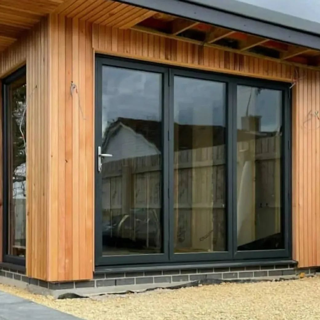 Drzwi/okno harmonijkowe