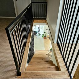 Schody metalowe Kleosin 1