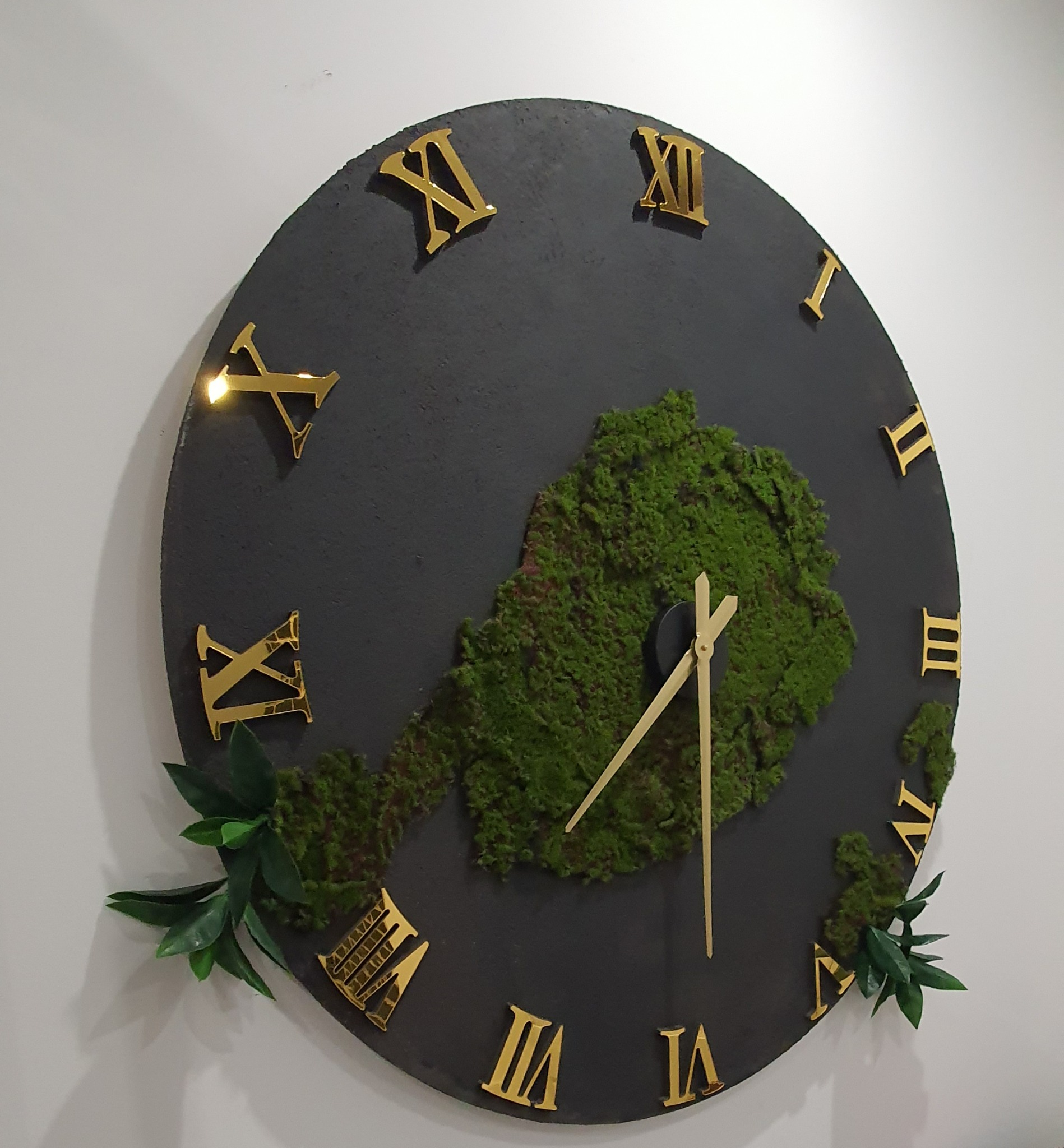 Betonowy zegar naszej realizacji