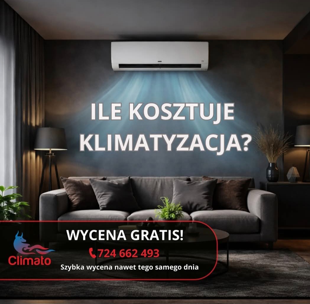 Nowoczesny salon z klimatyzatorem ściennym, emitującym chłodne powietrze. Na ścianie napis: 'Ile kosztuje klimatyzacja?', logo firmy i informacja o darmowej wycenie.
