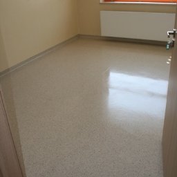 Podłogi drewniane, panele Bielawa 1