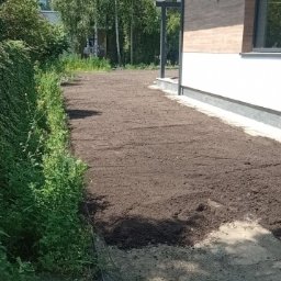 Nasza firma zajmuje się wycinka i pielęgnacja ogrodu i przygotowanie terenu pod budowę domu bloku