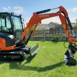 Usługi Minikoparką Roboty Ziemne