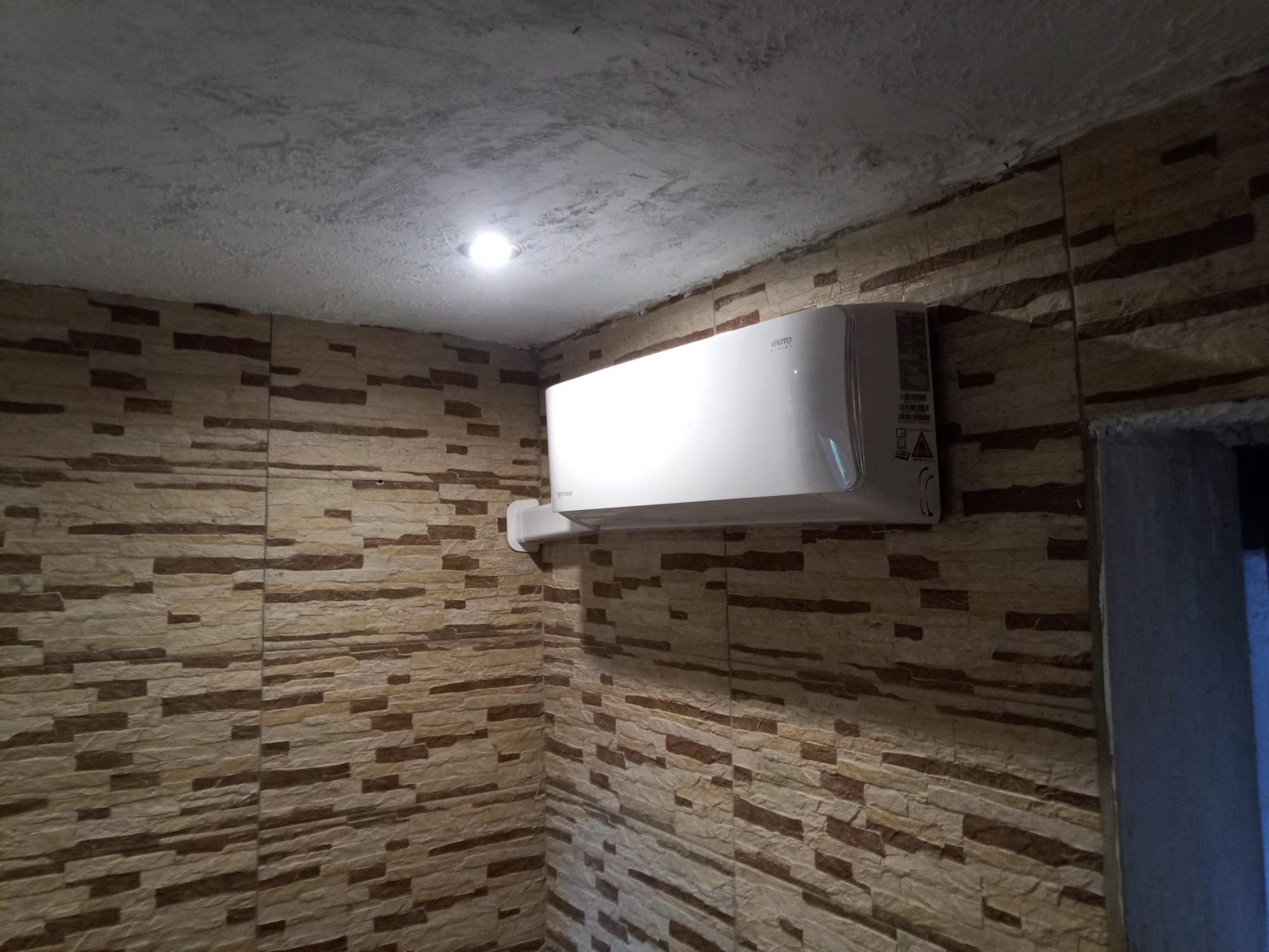 Rotenso Imoto Chłodzenie z Funkcją Grzania do -22 Stopni na Zewnątrz