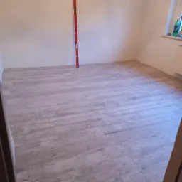 Panel razem z malowaniem ścian 1 dzień pracy