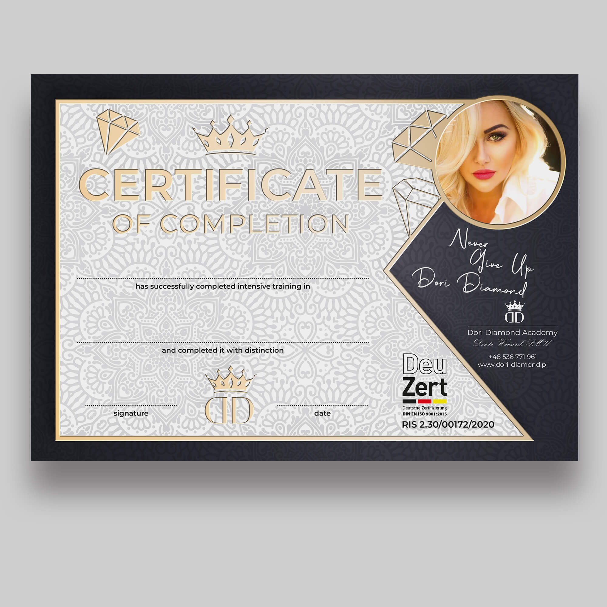 Projekt + wydruk + złocenie dyplomu dla salonu kosmetycznego.