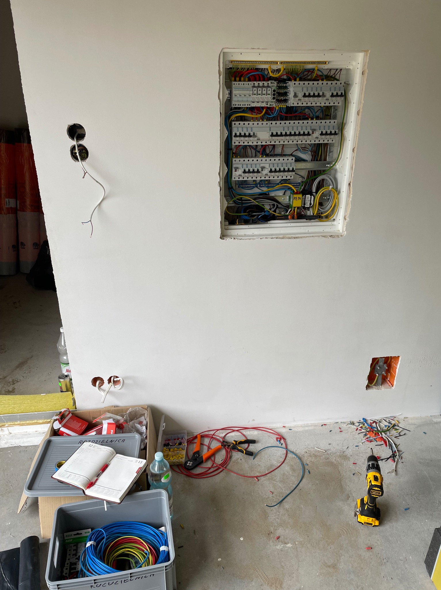 Montaż rozdzielnicy