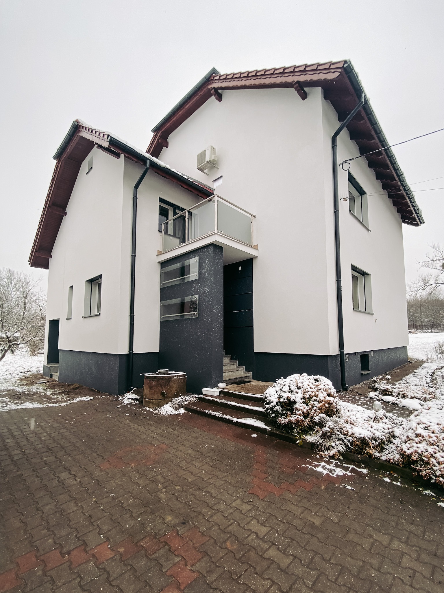 Kompleksowe wykonanie ocieplenia budynku w Nędzy.