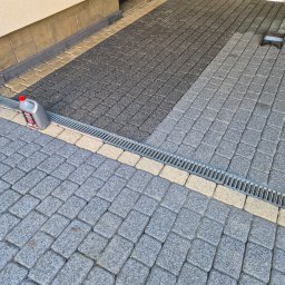 HAZIOGRODY PAWEŁ HANDZLIK - Markowi Trawniki z Rolki w Bielsku-Białej