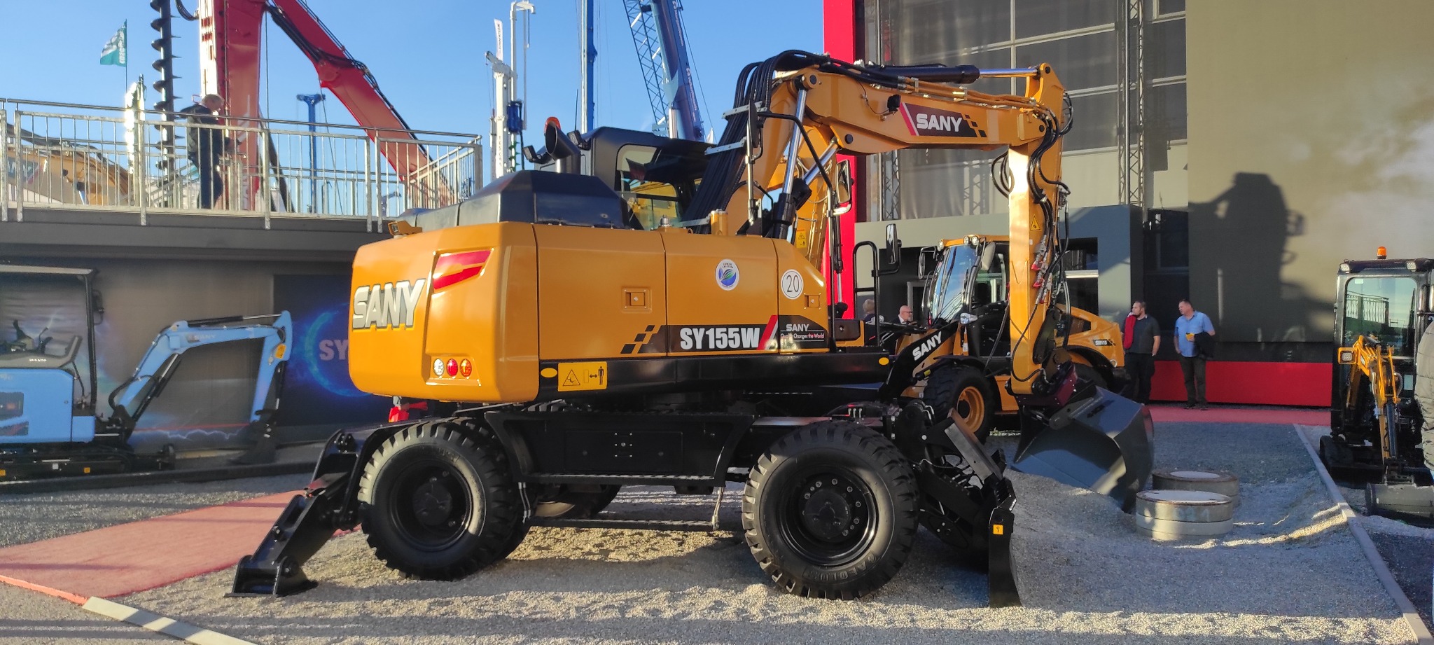 Koparka kołowa SANY 155W /16t./