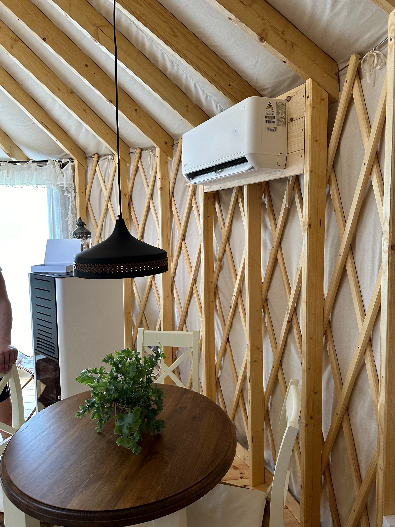 Rotenso Teta - ogrzewanie Jurta