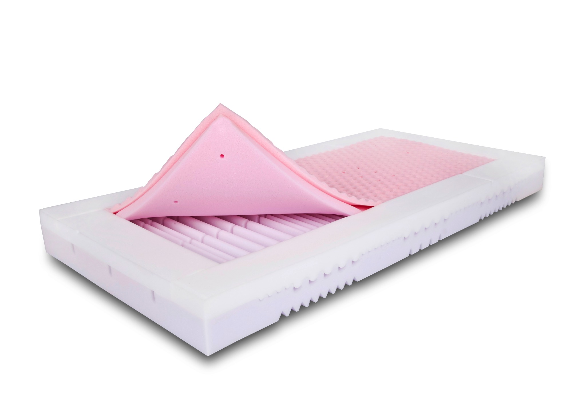 Przekrój materaca z różową pianką memory, ukazujący warstwową strukturę i perforowaną powierzchnię górnej warstwy.