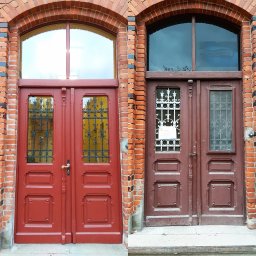 Stare drzwi - konserwacja i renowacja stolarki zabytkowej - Firma Konserwatorska Toruń