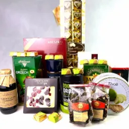 Duży kosz prezentowy