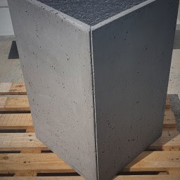Nowoczesne donice z betonu 