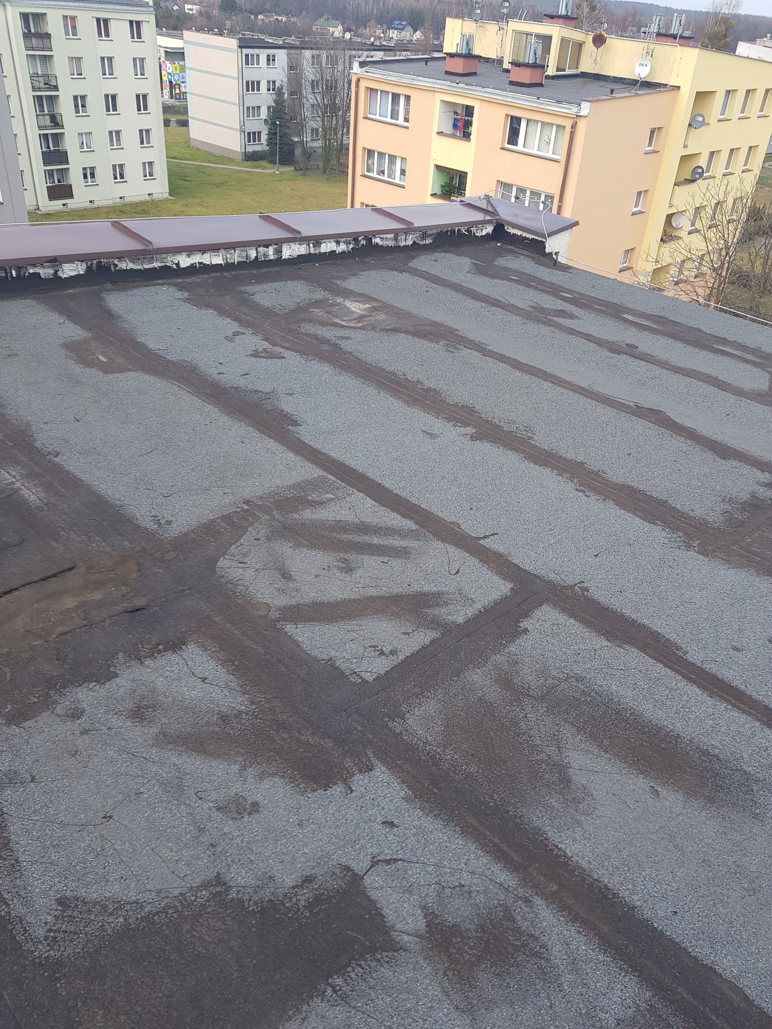 Przegląd dachu 1 z 31 Wspólnot Mieszkaniowych w Tarnowskich Górach