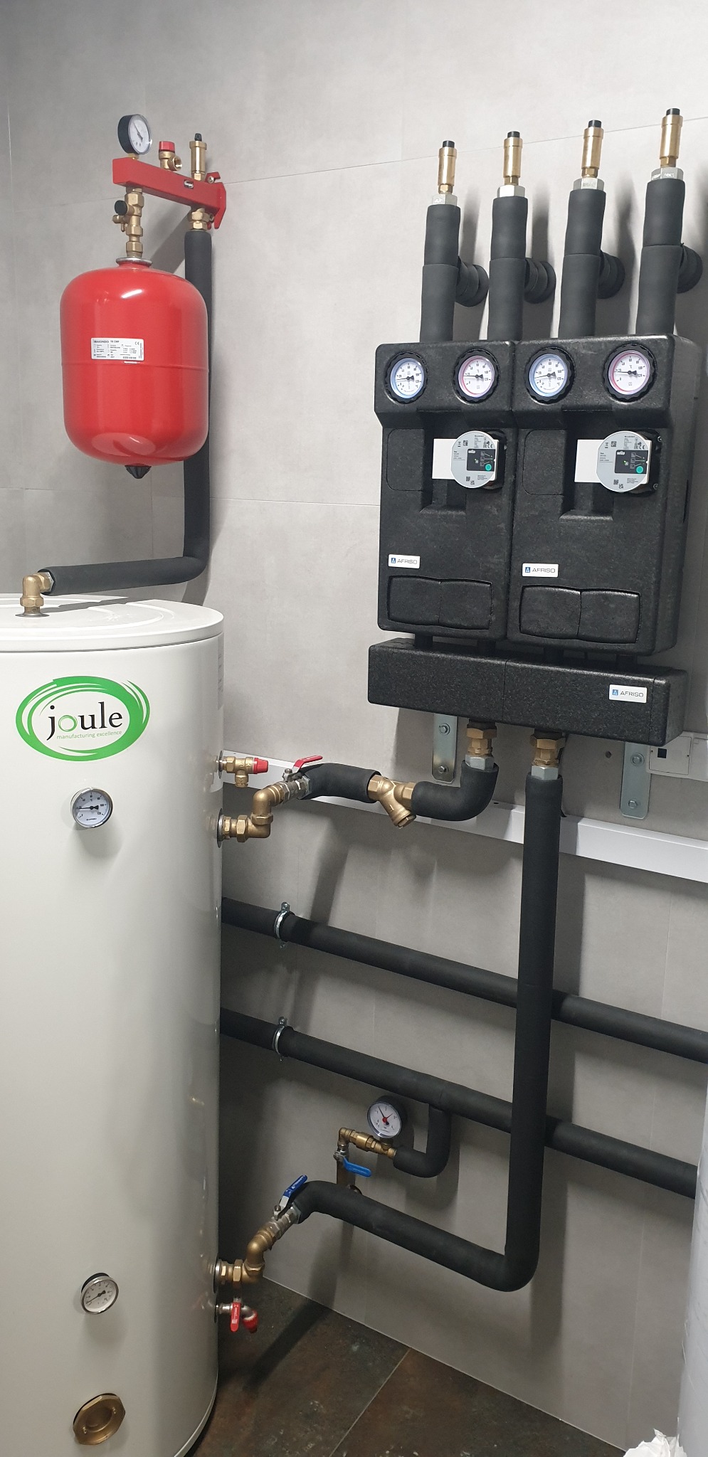 Kotłownia z pompą ciepła Mitsubishi Ecoinverter 8kW -miejscowość Gniewomirowice