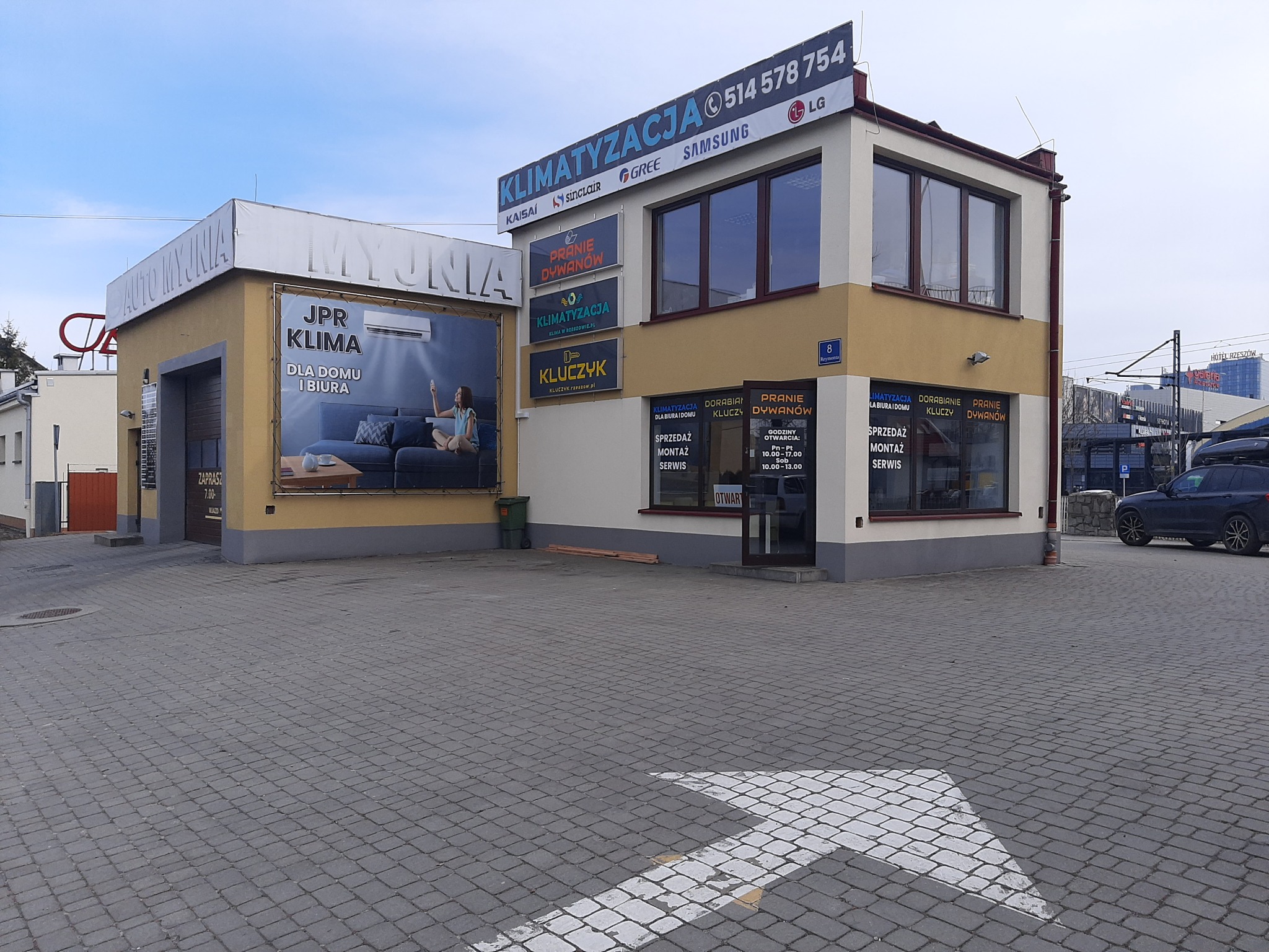 Biuro w Centrum Rzeszowa z Parkingiem.