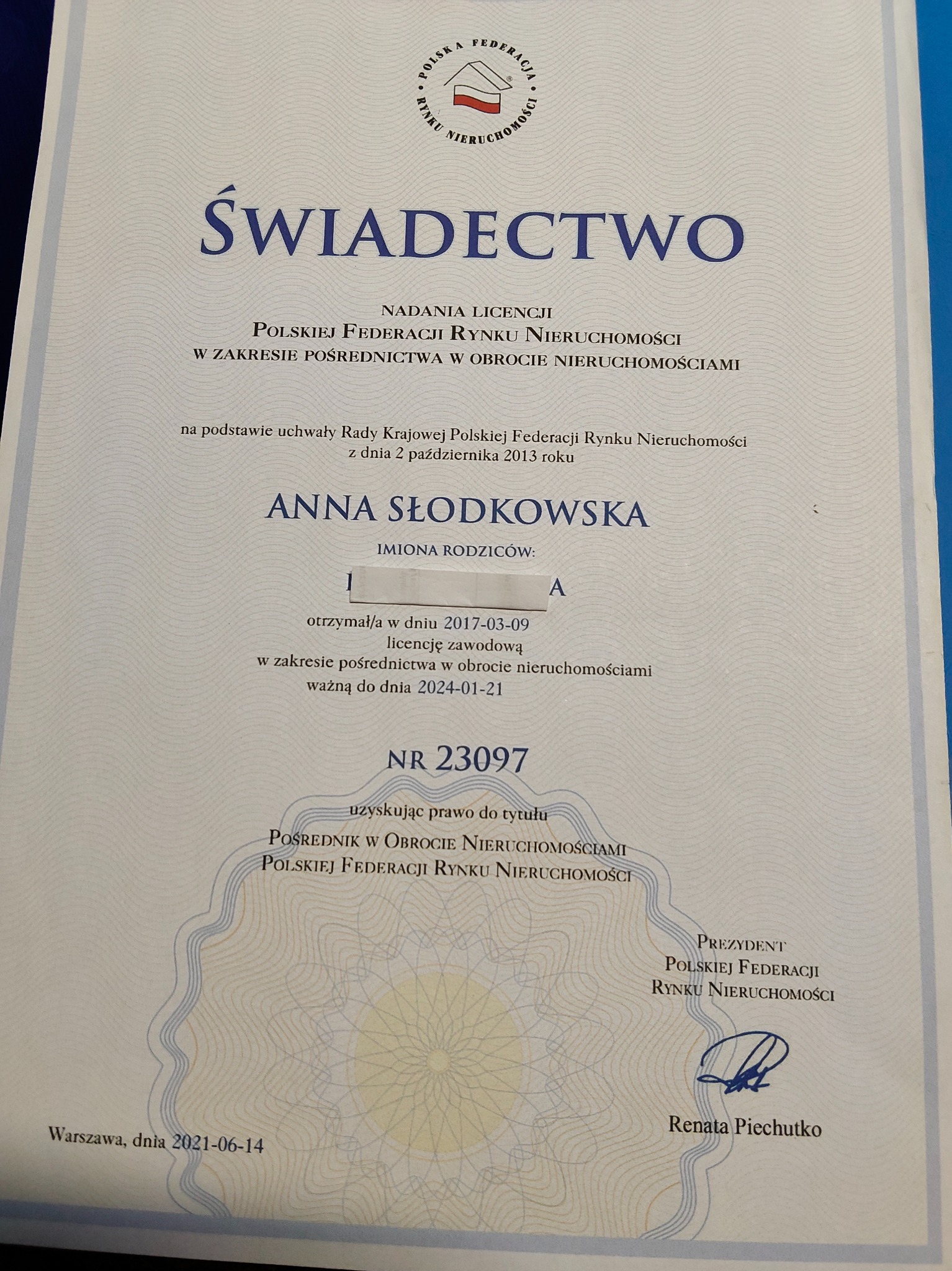 LICENCJA POŚREDNICTWA W OBROCIE NIERUCHOMOŚCIAMI - DOŚWIADCZENIE OD 2008r.