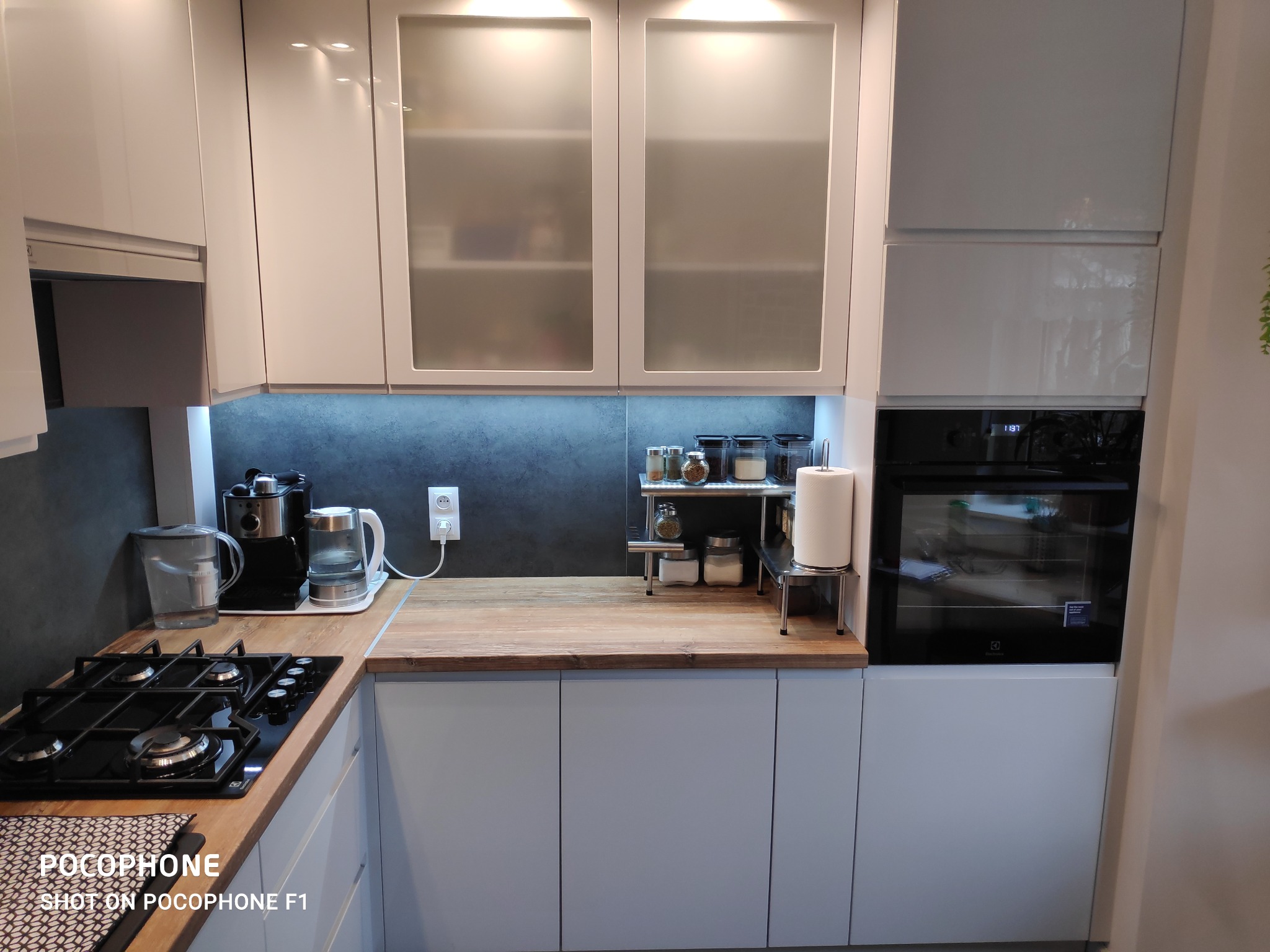 mała kuchnia na wymiar