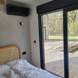 Montaż klimatyzatora AUX J-SMART Black