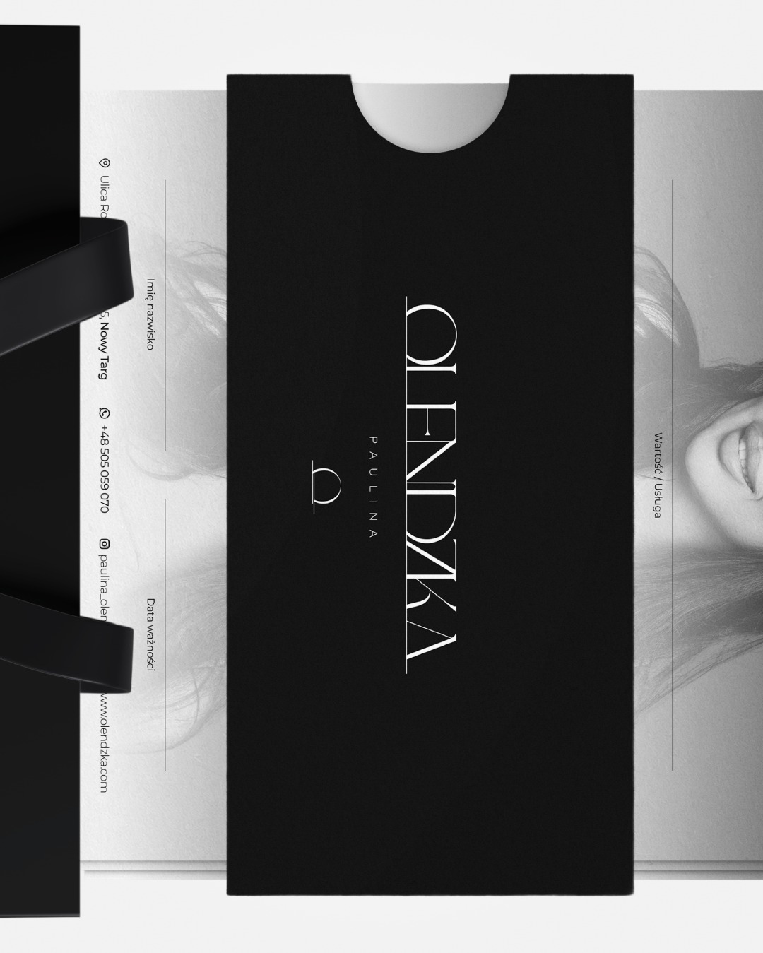Elegancki, czarno-biały projekt identyfikacji wizualnej Olendzka Paulina, prezentujący logo i dane kontaktowe na minimalistycznym tle z elementami fotografii.
