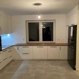 Meble na wymiar Mosina 1