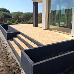 BrukDom Ihor Havryliuk - Przed domem Grodzisk Mazowiecki