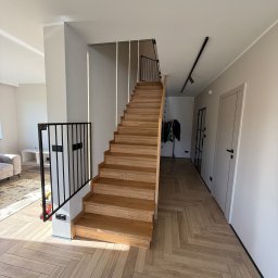 Schody drewniane Trzeszczyn 4