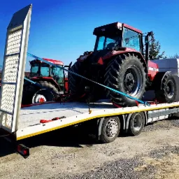 Transport Ciągnika Case 11T