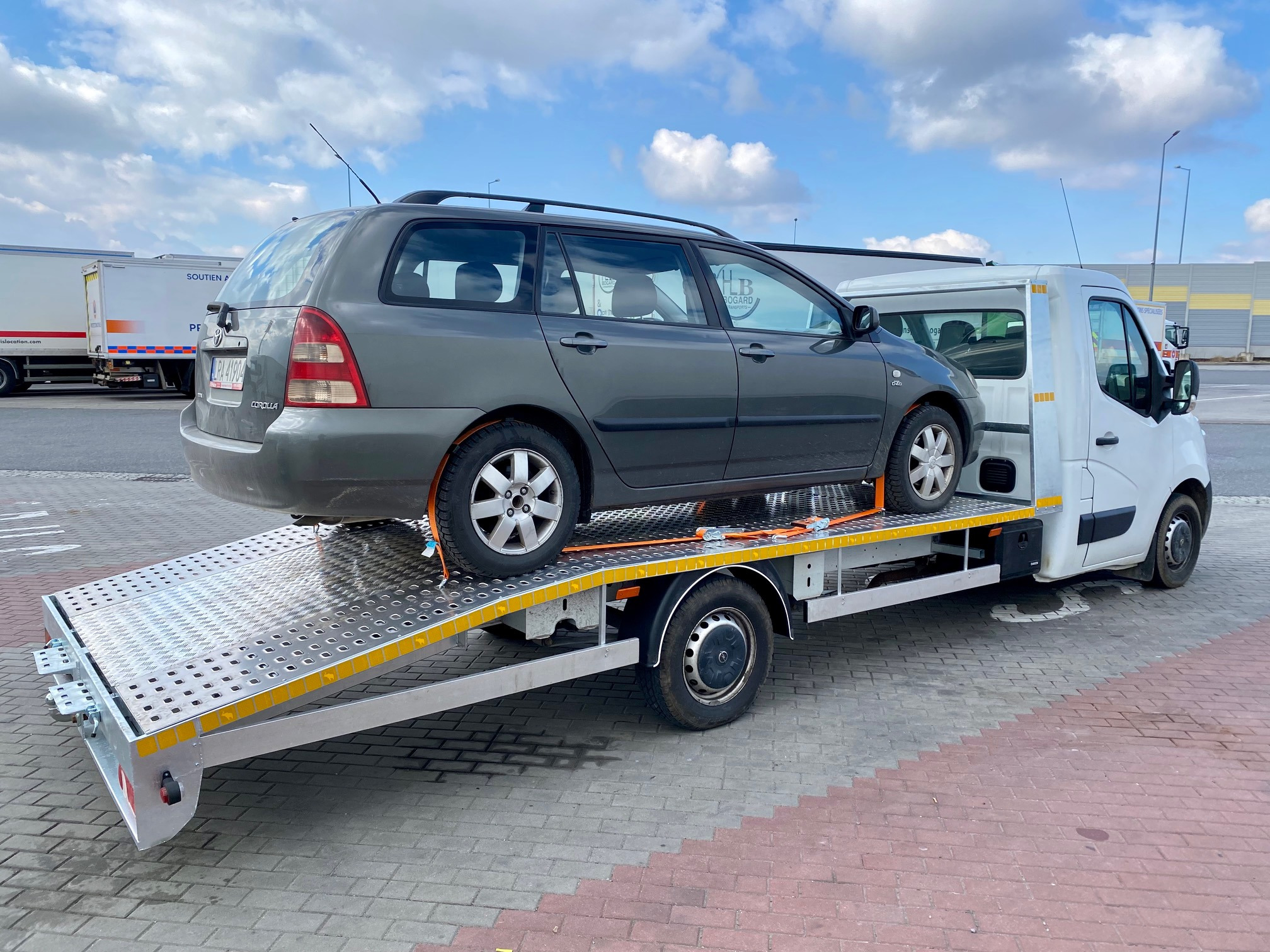 Transport Toyoty Corolli!