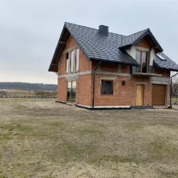 Okna REHAU SYNEGO kolor winchester Producent ABAKUS