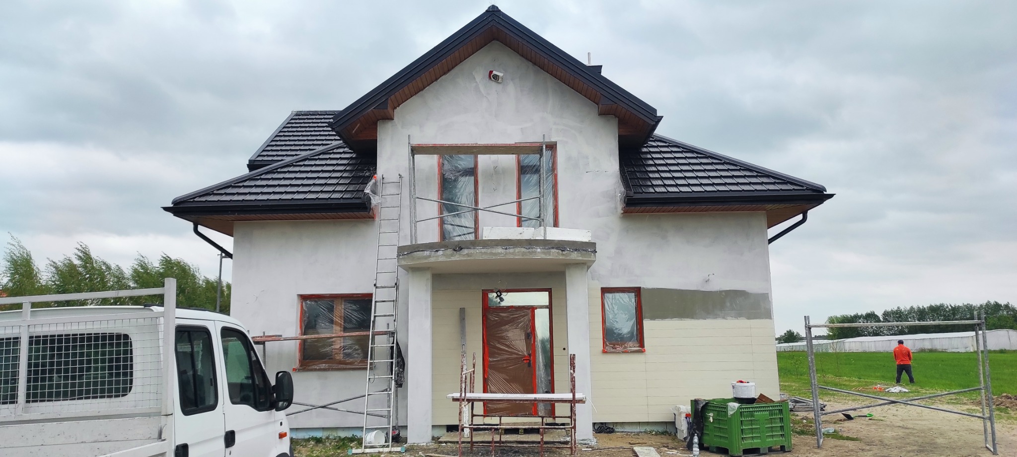 Praca na dwie ekipy i z innych firm