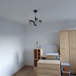 Wyprostowanie ścian,gipsowanie,malowanie,panele podłogowe 