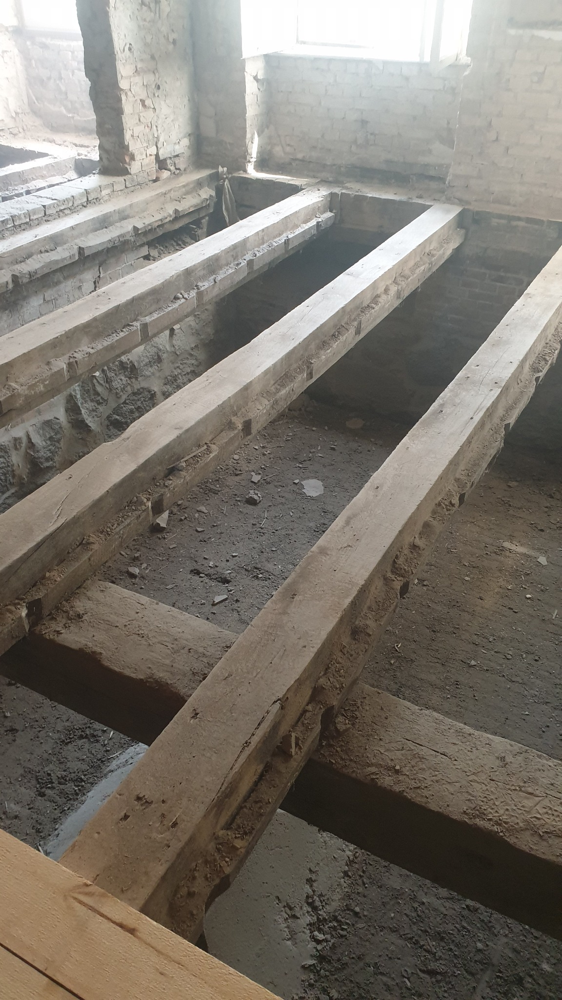 Wyburzenia wewnętrze w zabytkach