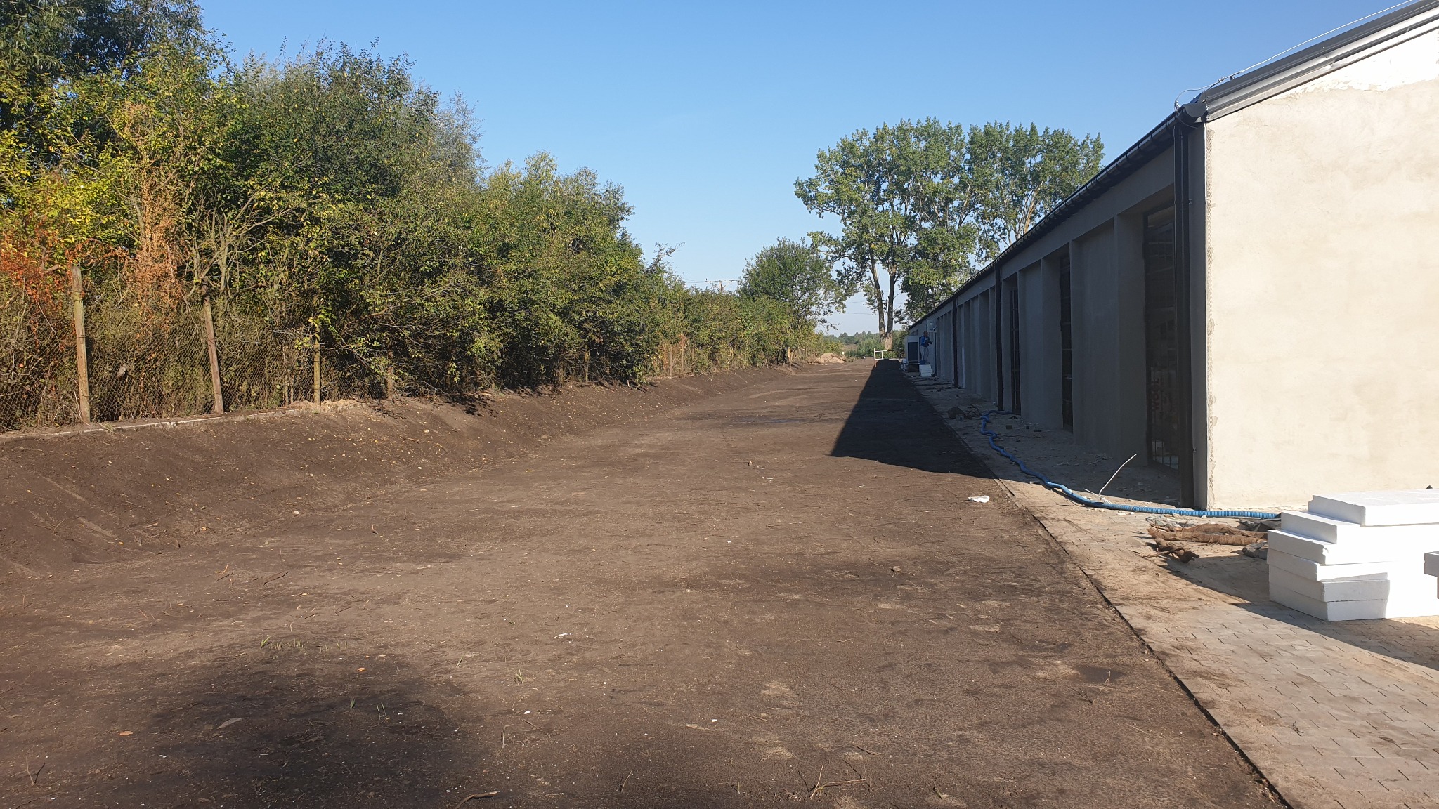 Niwelacja terenu i tworzenie skarp