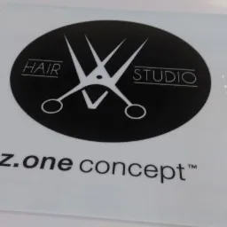 Logo 'z.one concept' dla 'Hair Studio' z grafiką nożyczek na białym tle.